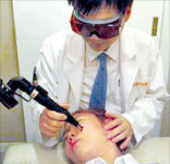 [2012 안티에이징 엑스포] 강남 피부과빅2, 아름다운나라피부과-모델로피부과