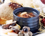 [Travel] 황제탕부터 불로탕까지…이름만 들어도 힘이 솟는구나!