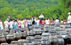 [Farm Stay] 경남 소곡 금자정마을, 황토방 찜질…시골밥상 체험…우리 문화찾기에 더위도 싹 잊었네