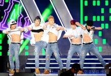 [포토] 빅스타, 빨래판 복근 뽐내며~