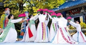 음악회·마당극…축제로 들썩이는 山寺