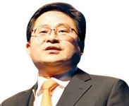 팬택, 몸집 줄여 버티기 선인장 전략