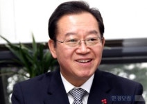 [스포츠산업] 아마추어 직장인축구 프리미엄리그로 발전 기대