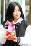 [포토] 응답하라 1994 도희, 꼬깔모양 과자 들고 깜찍하게~