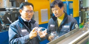 동아정밀공업 김홍렬 사장 창조가 시장을 만든다…페트병 금형 국내 1위 업체 우뚝