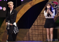 [포토] 세븐틴 에스쿱스, 레이나와 달콤한 무대~ (2015 연천구석기축제)