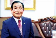 장수돌침대 아성에 도전…이상복 미건의료기 회장 전자파 차단 돌침대로 중국서 재도약할 것