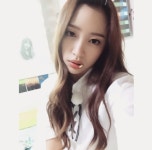 EXID 하니, ‘쇼타임’ 첫 촬영 기념 인증 ‘멍때려도 변함없는 미모’