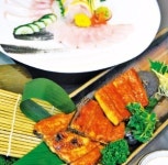 무더위 날리는 황제의 야식(夜食) 한입