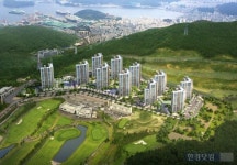 국내 첫 골프장 아파트 실제로 가 보니…