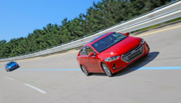 [현장+] 현대차 연구원 아반떼AD 개발시 쏘나타에 지기 싫었다