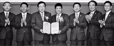 KEB하나은행, 부산에 외국인전용 PB개설