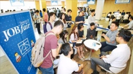 현대자동차, 내년부터 1만명 채용시대…협력사 취업 알선도