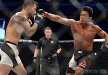 [포토] 추성훈, 근육질 몸에서 나오는 강펀치 (UFC 서울)