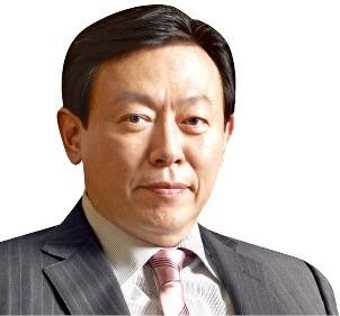 신동빈 회장, 부친 신격호 총괄회장 대신 첫 신년사 