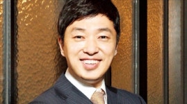 중국·일본서 현지 스타 매니지먼트…음원·가수 저작권에 집중 투자