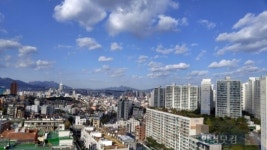 [이소은 기자의 핫플레이스] 강남권 재건축 이주 수요 몰리는 남산타운 아파트