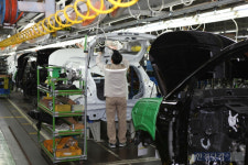 [르포] 쌍용차 평택공장 부활의 노래…티볼리 생산 시간당 19대 척척