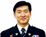 [경찰팀 리포트] 정병권 금천경찰서장 4단계로 범죄관련자 자활 과정 도왔더니…불량학생이 우등생 돼