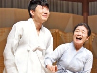 안숙선 명창 1인5역…창극의 원형 만나볼까