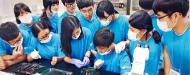 [공부하는 여름] 물리 실험부터 영어·인문학 강의까지…대학마다 청소년 캠프