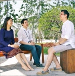 [김과장 & 이대리] 요즘 직장인은…쿨비즈룩 입고 열심히 근무 중