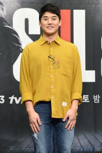 [HEI포토] 권혁수, '부드러운 미소~'