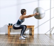 [가을 아웃도어] 편한데 예뻐!…휠라 핏 만난 가을 여심, 운동에 빠지다