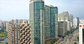 [오피스텔 에어비앤비 쇼크] 오피스텔 민박 불법 인정…정부 압박에 두손 든 에어비앤비