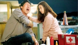 영화 럭키 이계벽 감독 한 달새 650만…충무로 입성 15년 만에 대박