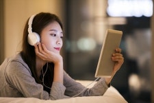모바일회화어플 ‘스피킹매니악’, 위메프서 ‘100분 수업 이용권’ 론칭