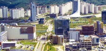 첨단산업 도시로 성장하는 진주시, 우주항공·세라믹·뿌리산업 키운다