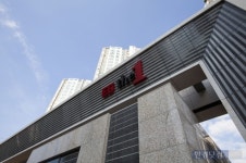 더힐·더샵·더원…아파트 이름에 더(the) 쓰는 이유는?