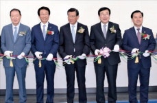 창립 10주년 에어부산, 부산에 신사옥 준공