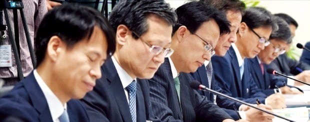 국회, 감사원 기능 이양 논의 진행 중, 지방분권 개헌 촉진에 과감히 중앙권한 이양 - 국고보조금 지원 부당 사업 비판으로 논란 에고