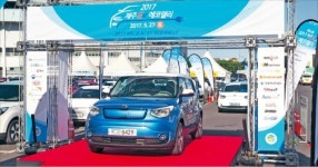 [오토 오피니언] 자동차 동력전환 앞당기는 EV 랠리