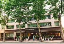 피서지 부럽지 않은 이색 카페…한옥매장서 오션뷰까지