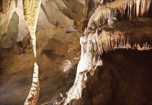 [여행의 향기] 자연 냉장고 고수동굴, 짜릿한 패러글라이딩…단양 여름 속으로