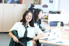 국내 유일의 여자 국제학교 브랭섬홀 아시아, 졸업생들의 놀라운 성과 주목