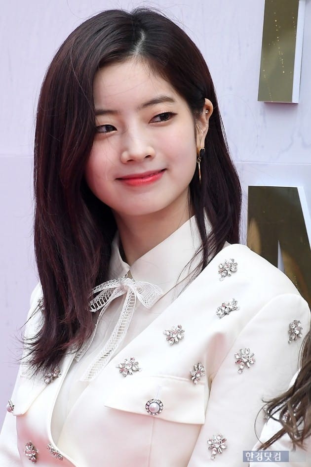 트와이스 다현, 한남동 비샵 플래그십 스토어 오픈 행사 참석 사진 화제