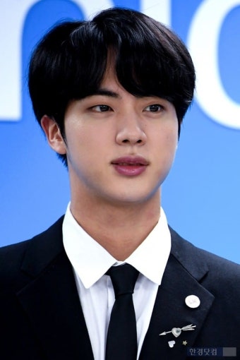 [포토] 방탄소년단 진, '마네킹 비주얼 그뤠잇'