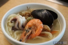 [인터뷰]칼국수로 인생 2막 열었죠 서울대 나온 국수 박사