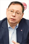 조성진 LG폰 브랜드 전략, 원점서 재검토