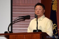 [포토] 최웅철 교수, 2018 전기차 시장의 미래에 대해