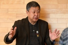 압구정 현대 경비원 해고사태, 성북구 주민들은 어떻게 풀었나