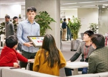 카페 같은 사무실… 매일 강제 소등으로 저녁이 있는 삶