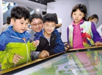 [新산업 갈아입는 부산] 고리원자력본부, 에너지팜 지역 명소로 자리매김