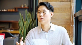 [이달의 으뜸중기제품] 어댑트, 헤어밴드·보정속옷… SNS 정보 바탕 젊은 층 대상 아이디어 상품 척척