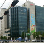 JYP 신사옥 시대...청담동 JYP 사옥 정리에 관심 급증