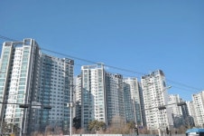 [얼마집] 청량리 개발 호재로 상승세… 전농동 래미안크레시티